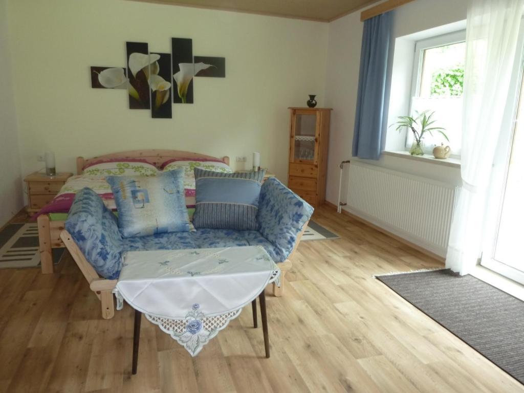 Gaestehaus Forstner Loich Pokoj fotografie
