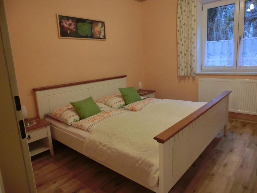 Gaestehaus Forstner Loich Pokoj fotografie